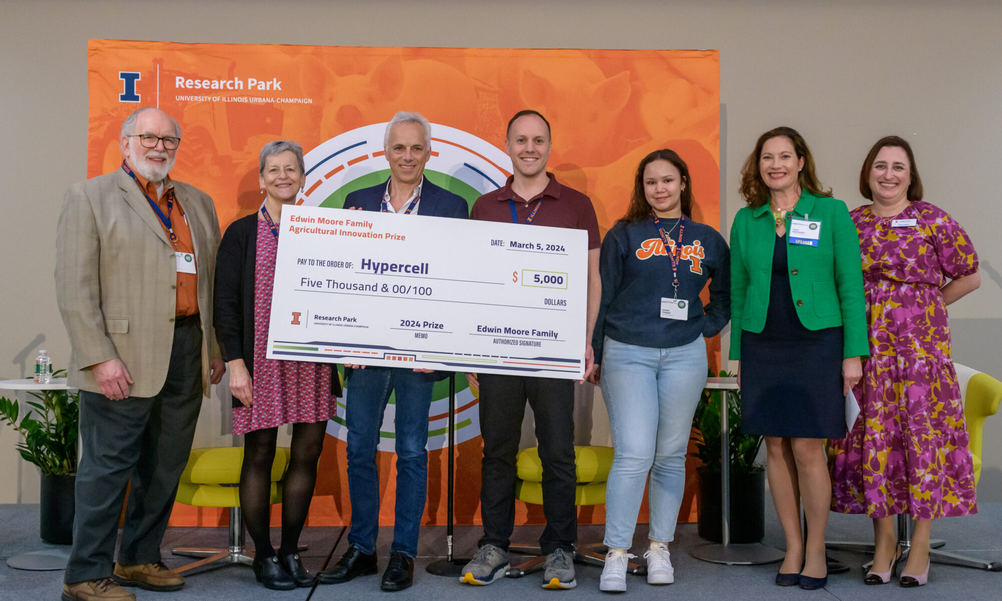 Hypercell Technologies with check from Moore Prize